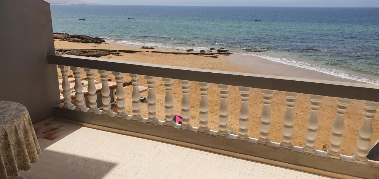 Beautiful Apartment Directly At The Beach Of ทากาเซาท์ ภายนอก รูปภาพ